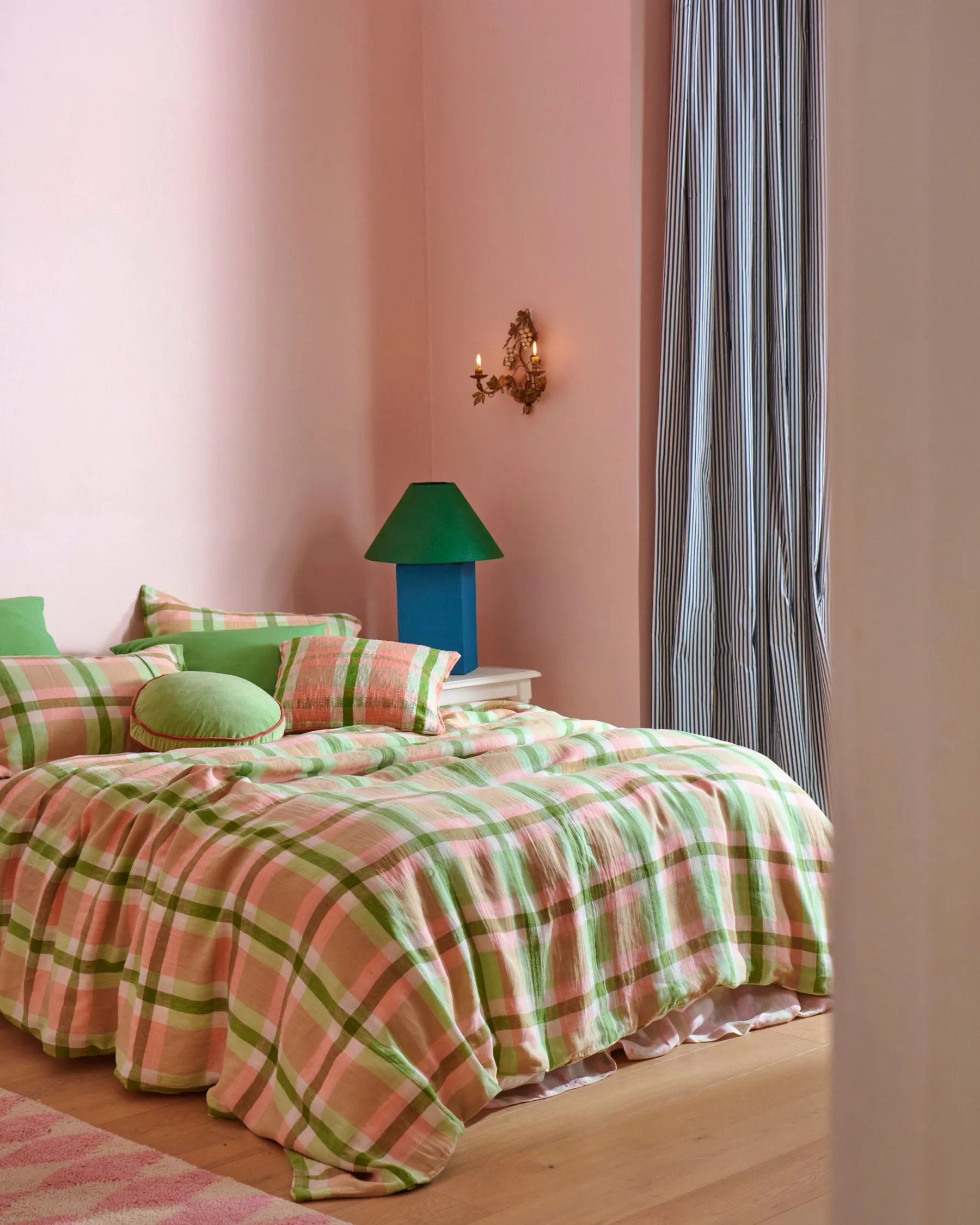 Pistachio Tartan Linen European Pillowcases